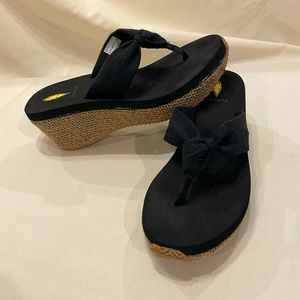 Tulane Platform Wedge Flip Flop